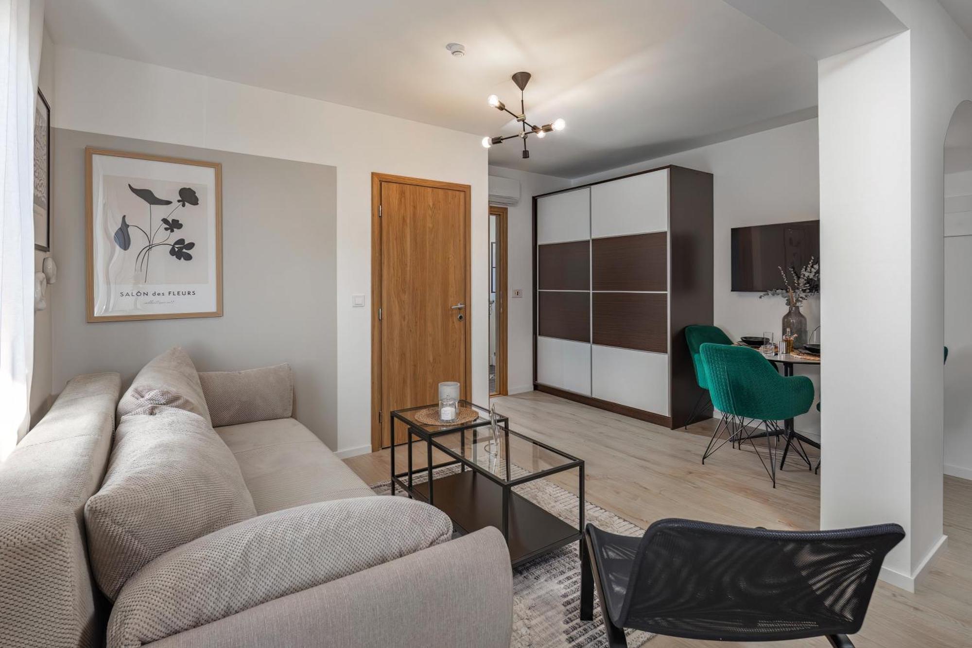 Agostini - Contactless Apartments Vukovarska Rijeka Buitenkant foto